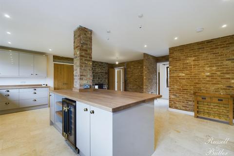 undefined, Old End, Padbury, Bucks, MK18