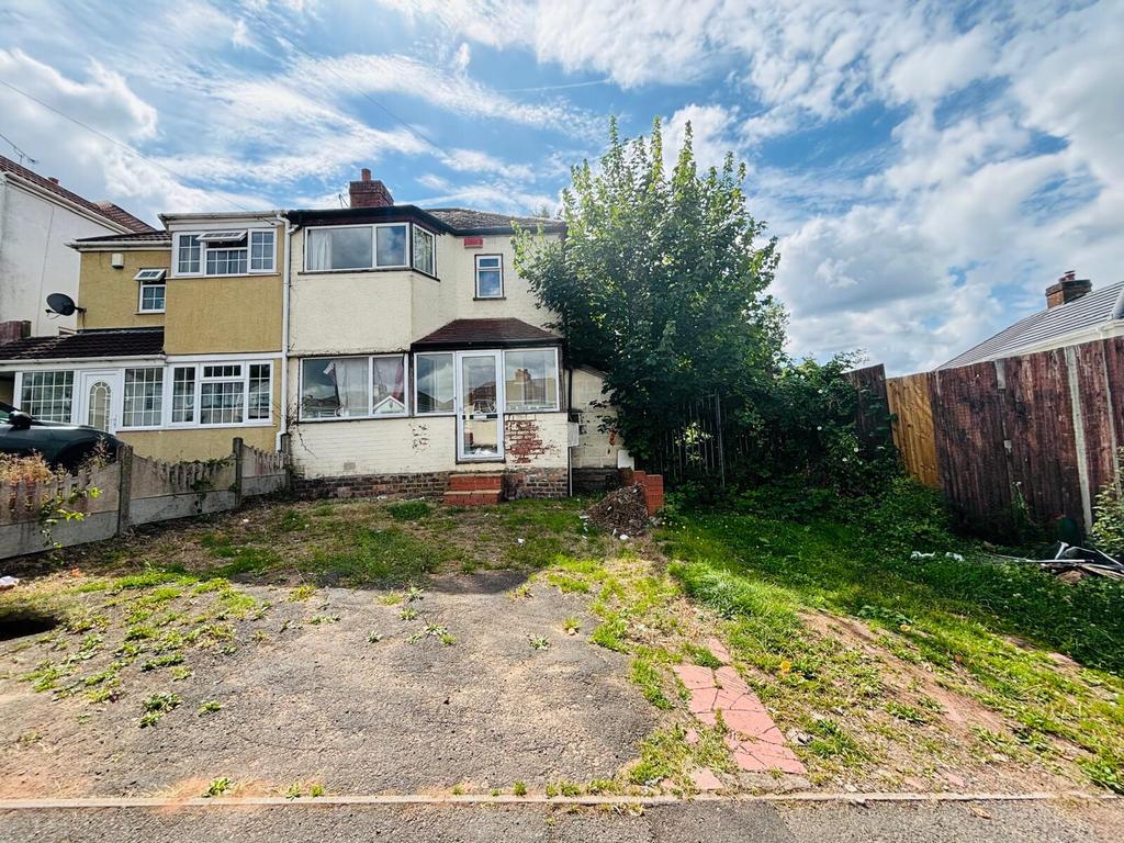 Great Barr B44 2 bed semidetached house for sale £60,000