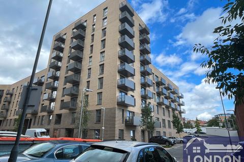 1 bedroom apartment to rent, Shearwater Drive, London NW9