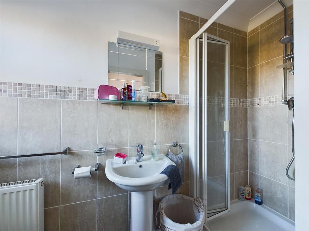 En suite Shower Room