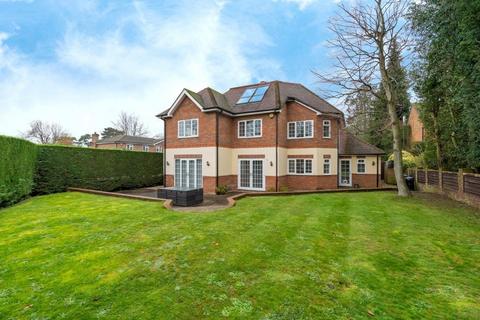 undefined, Freemans Close, Stoke Poges SL2