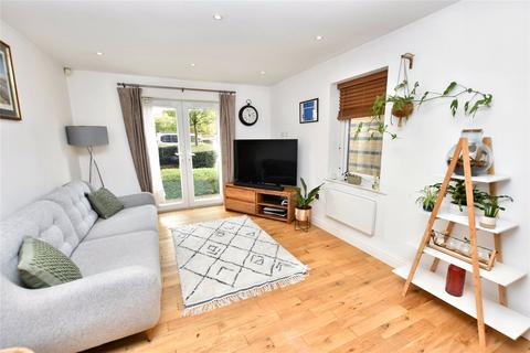 4, Roundhay Court Sutherland Avenue, Leeds, LS8 1BL