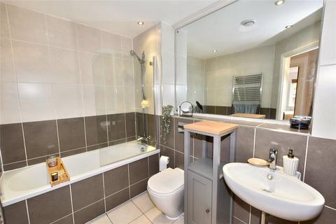 4, Roundhay Court Sutherland Avenue, Leeds, LS8 1BL