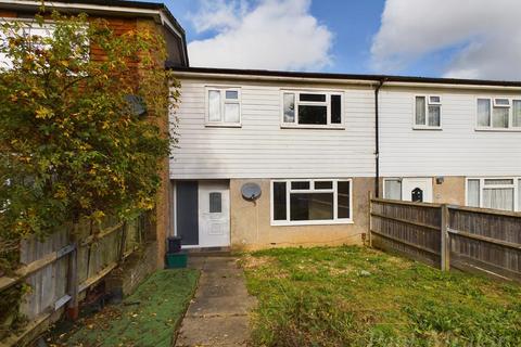 3 bedroom house to rent, North Walk, New Addington