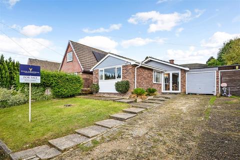 2 bedroom detached bungalow for sale, Catherington, Hampshire