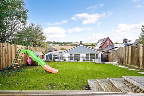 2 bedroom detached bungalow for sale, Catherington, Hampshire