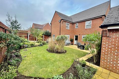 4 bedroom detached house for sale, Hazelnut Way, Whitchurch