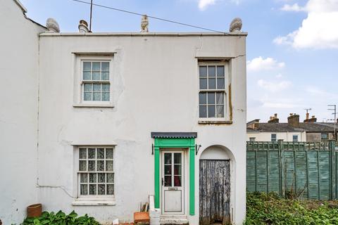 2 bedroom terraced house for sale, Northfield Passage, Gloucestershire GL50