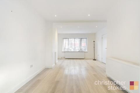 undefined, Central Avenue, Waltham Cross, Hertfordshire, EN8 7JJ