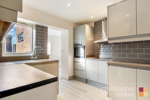 undefined, Central Avenue, Waltham Cross, Hertfordshire, EN8 7JJ