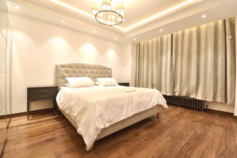 3 bedroom flat to rent, Upper Grosvenor Street, Mayfair, W1K