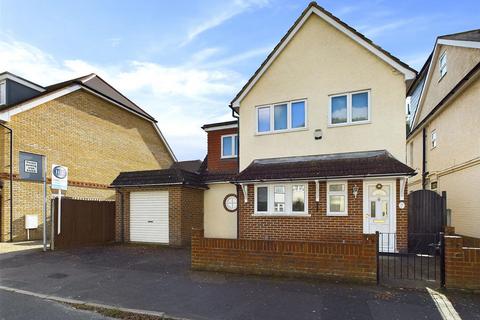 3 bedroom detached house for sale, Felcott Road, Hersham, Walton-On-Thames