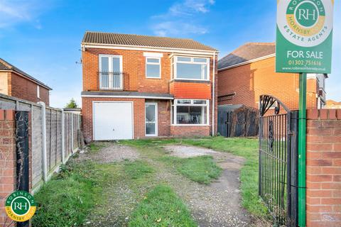 1 Winholme, Armthorpe, Doncaster, DN3 3AF