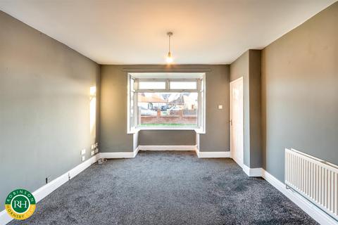 1 Winholme, Armthorpe, Doncaster, DN3 3AF