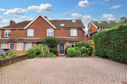 5 bedroom semi-detached house for sale, Furzehill Road, Borehamwood