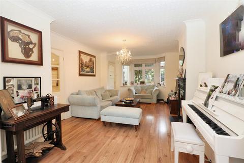 5 bedroom semi-detached house for sale, Furzehill Road, Borehamwood