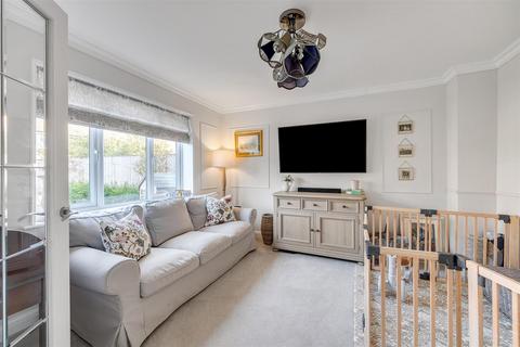 34 Hockley Crescent, Langthorpe, York, YO51 9FN