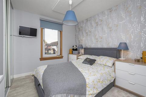 80 Argyll Road, Kinross, KY13 8BL