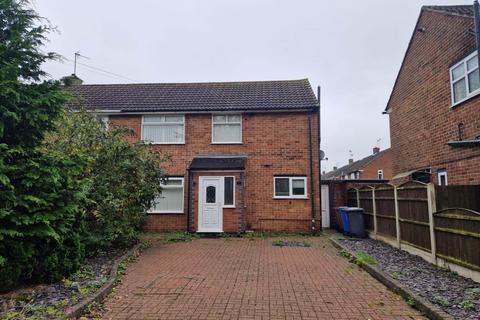 3 bedroom house to rent, Rainham Gardens, Alvaston, Derby