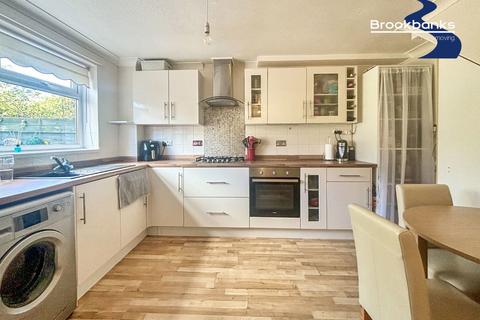 3 bedroom end of terrace house for sale, Lullingstone Avenue, Swanley, BR8