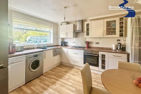 3 bedroom end of terrace house for sale, Lullingstone Avenue, Swanley, BR8