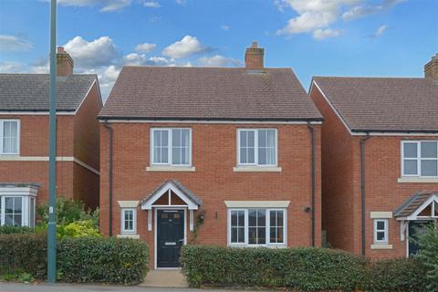 4 bedroom detached house for sale, Mytton Oak Road, Copthorne, Shrewsbury