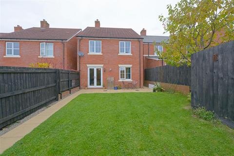 4 bedroom detached house for sale, Mytton Oak Road, Copthorne, Shrewsbury