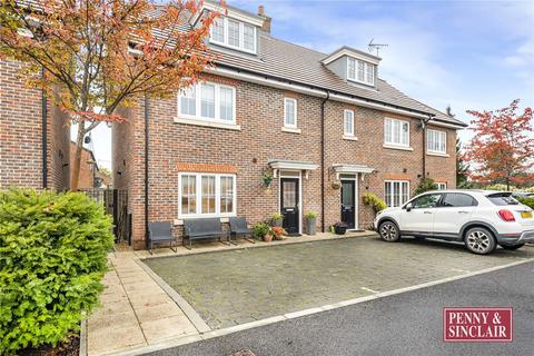 4 bedroom semi-detached house for sale, Oakford Court, RG9 1BL