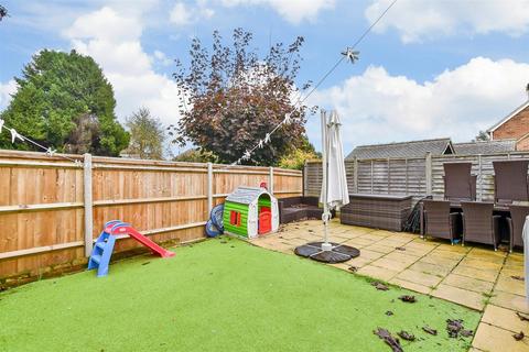 3 bedroom semi-detached house for sale, The Ferns, Larkfield, Aylesford, Kent