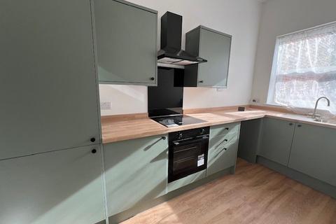 1 bedroom flat to rent, Manor Road, Rugby, CV21