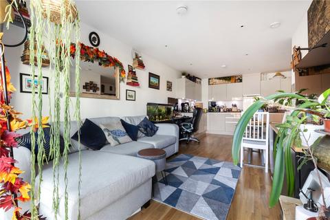 2 bedroom apartment for sale, Streatham High Road, London, SW16