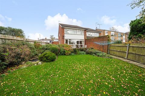 3 bedroom semi-detached house for sale, Howton Place, Bushey WD23