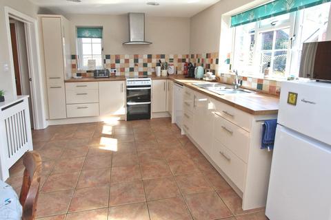 3 bedroom detached house for sale, Pauls Lane, Sway, Lymington, Hampshire, SO41