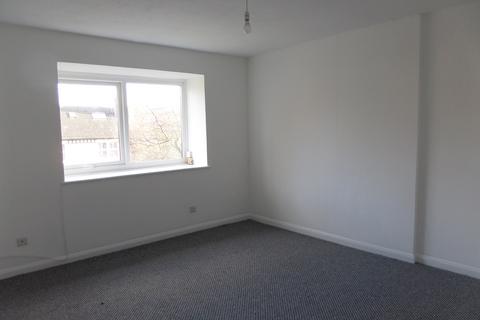 2 bedroom flat to rent, South Park Hill Road, South Croydon CR2