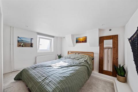 1 bedroom maisonette for sale, Recreation Road, Guildford