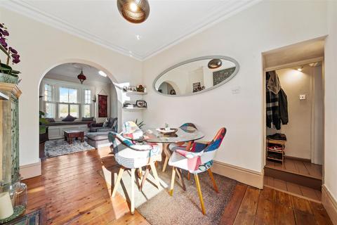 8a Recreation Road, Guildford, GU1 1HE
