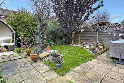 4 bedroom semi-detached house for sale, Hailsham Close, East Preston, Littlehampton, West Sussex