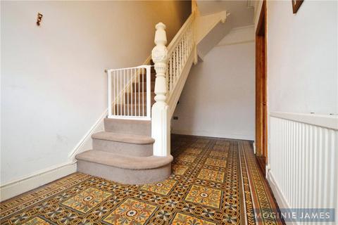 10 Blenheim Road, Cardiff, CF23 5DS