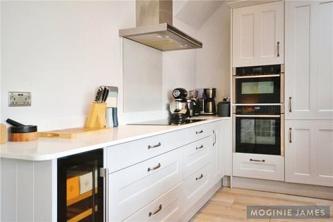 10 Blenheim Road, Cardiff, CF23 5DS