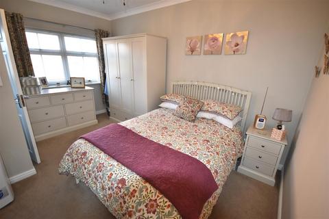 2 bedroom end of terrace house for sale, Whitley Farm Close, Whitley, Goole