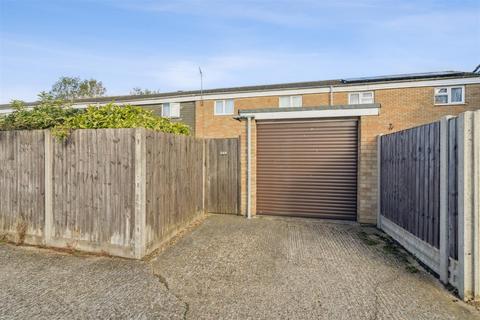 3 bedroom terraced house for sale, Ripon Road, Stevenage SG1