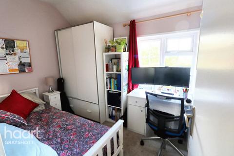 3, Longdown Cottages Hindhead Road, Hindhead, GU26 6BB