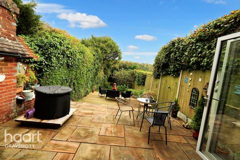 3, Longdown Cottages Hindhead Road, Hindhead, GU26 6BB