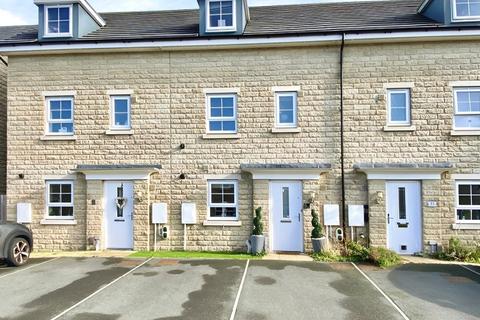 4 bedroom terraced house for sale, Fulton Crescent, Keighley BD20