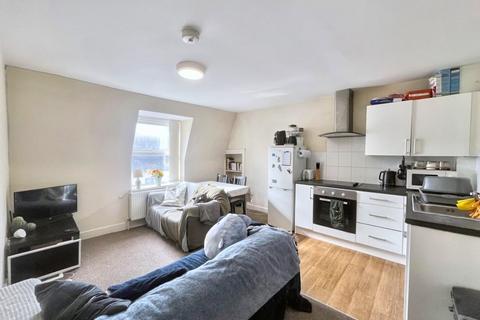 2 bedroom house to rent, 7 Seaton Avenue, Plymouth PL4