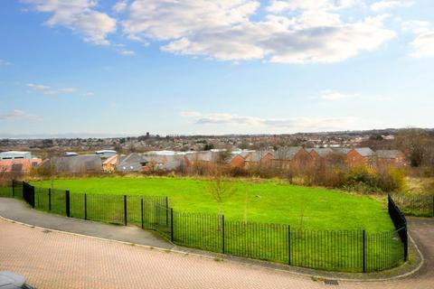 3 bedroom semi-detached house for sale, Sullivan Avenue, Wakefield, West Yorkshire