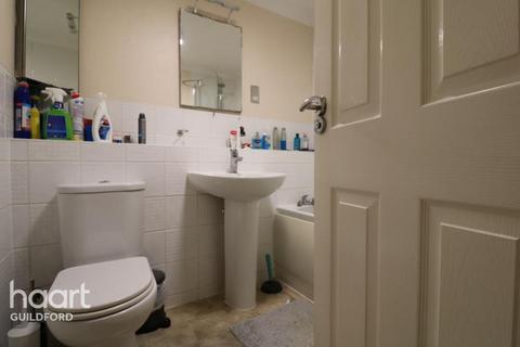 1 bedroom flat to rent, Harvey Road, Guildford