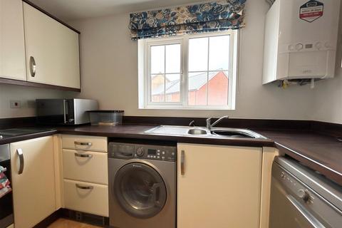 2 bedroom apartment to rent, Old Park Avenue, Exeter