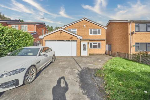 4 bedroom detached house for sale, Outlands Drive, Hinckley