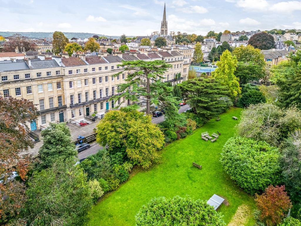 Exclusive Communal Gardens